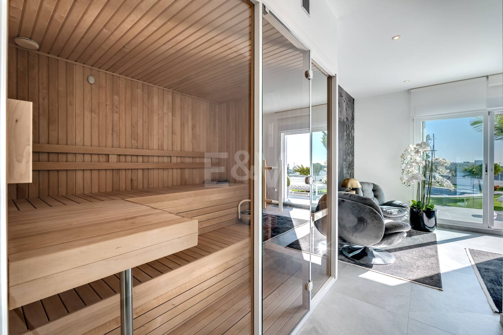 Lyx Designer Villa med Sea anf Golf Views i La Alqueria. Tillgänglig för kortfristiga hyror från 7 500 €/vecka.