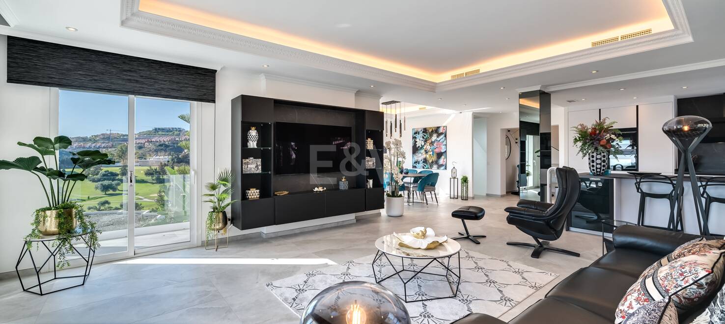 Luxury Designer Villa with Sea anf Golf Views in La Alqueria. Available for short term rentals