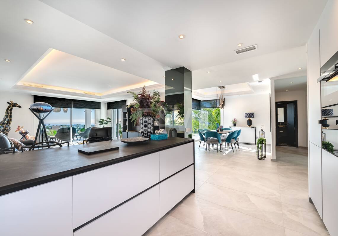 Luxury Designer Villa with Sea anf Golf Views in La Alqueria. Available for short term rentals