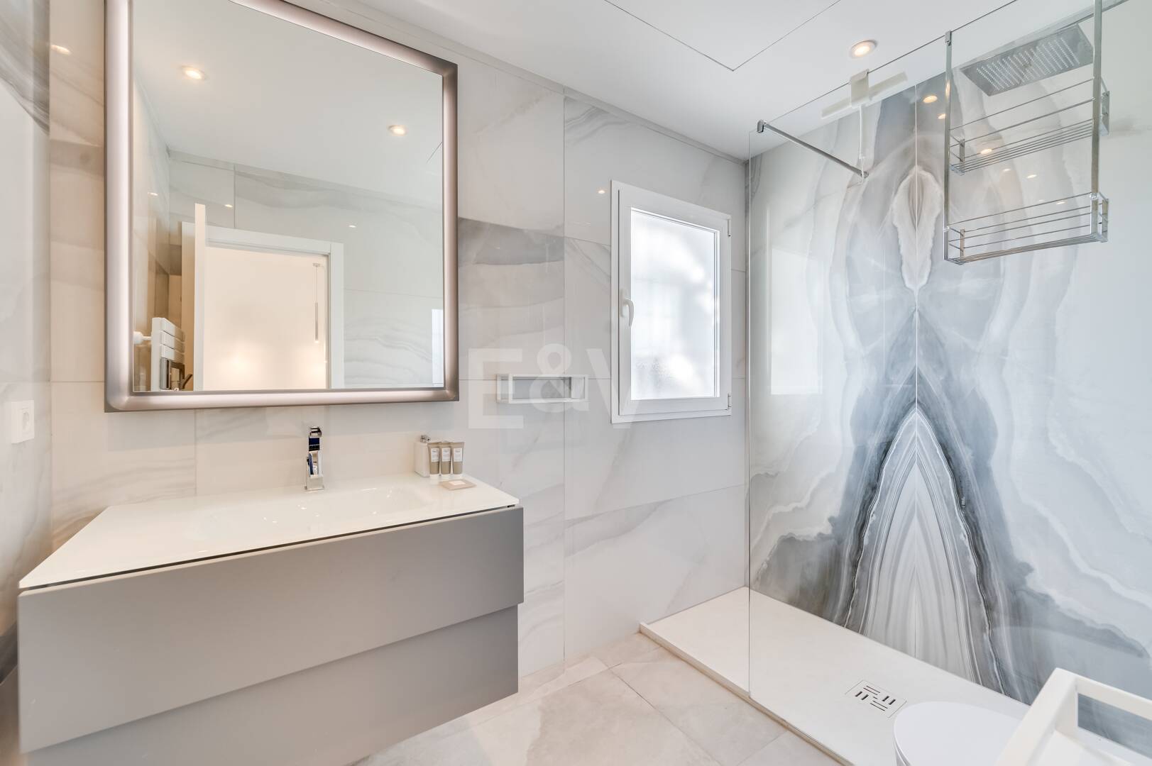 Lyx Designer Villa med Sea anf Golf Views i La Alqueria. Tillgänglig för kortfristiga hyror från 7 500 €/vecka.