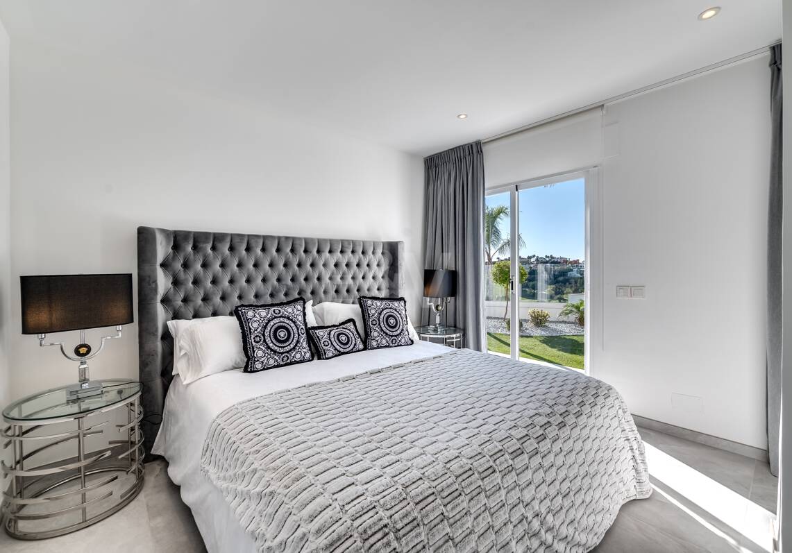 Luxury Designer Villa with Sea anf Golf Views in La Alqueria. Available for short term rentals