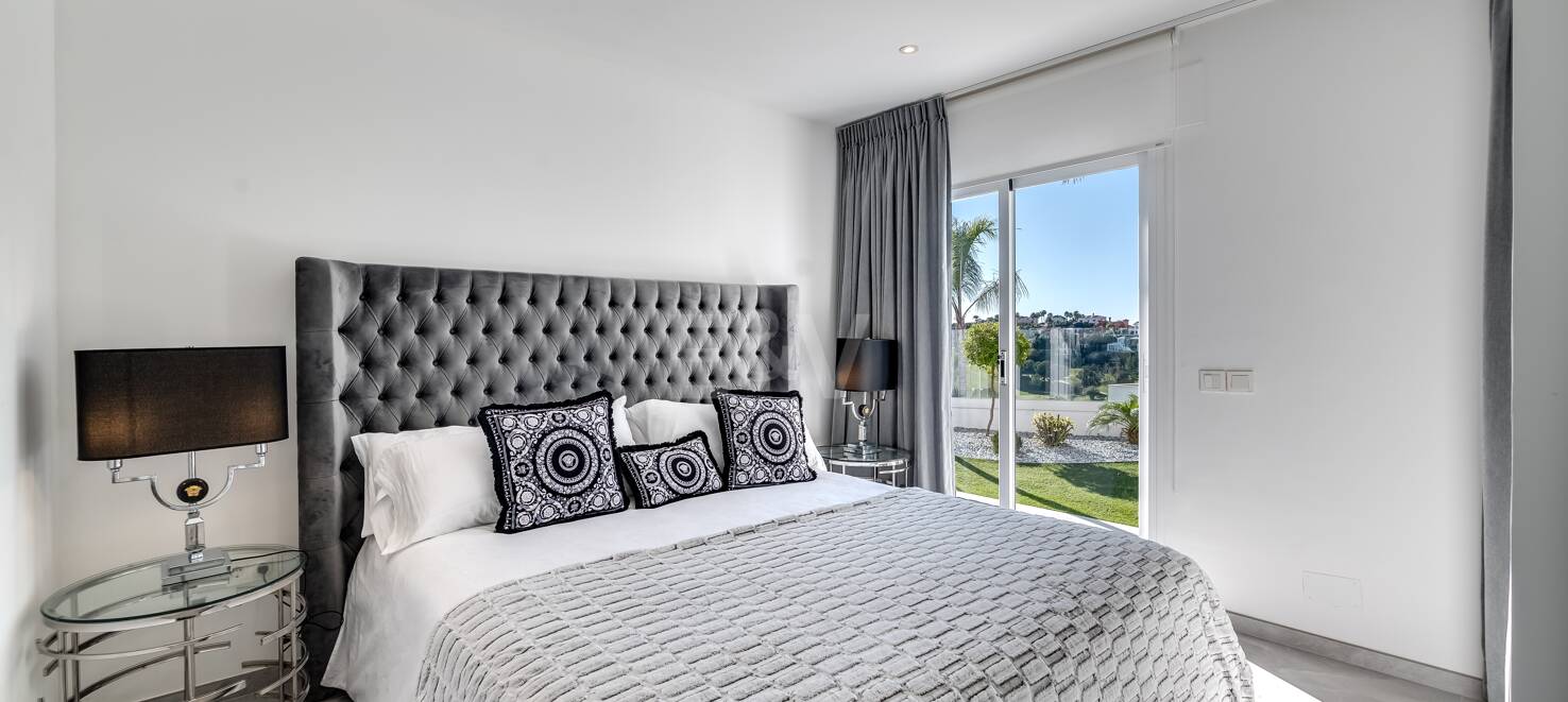 Luxury Designer Villa with Sea anf Golf Views in La Alqueria. Available for short term rentals