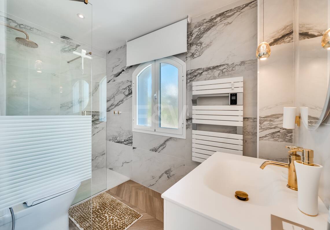 Luxury Designer Villa with Sea anf Golf Views in La Alqueria. Available for short term rentals