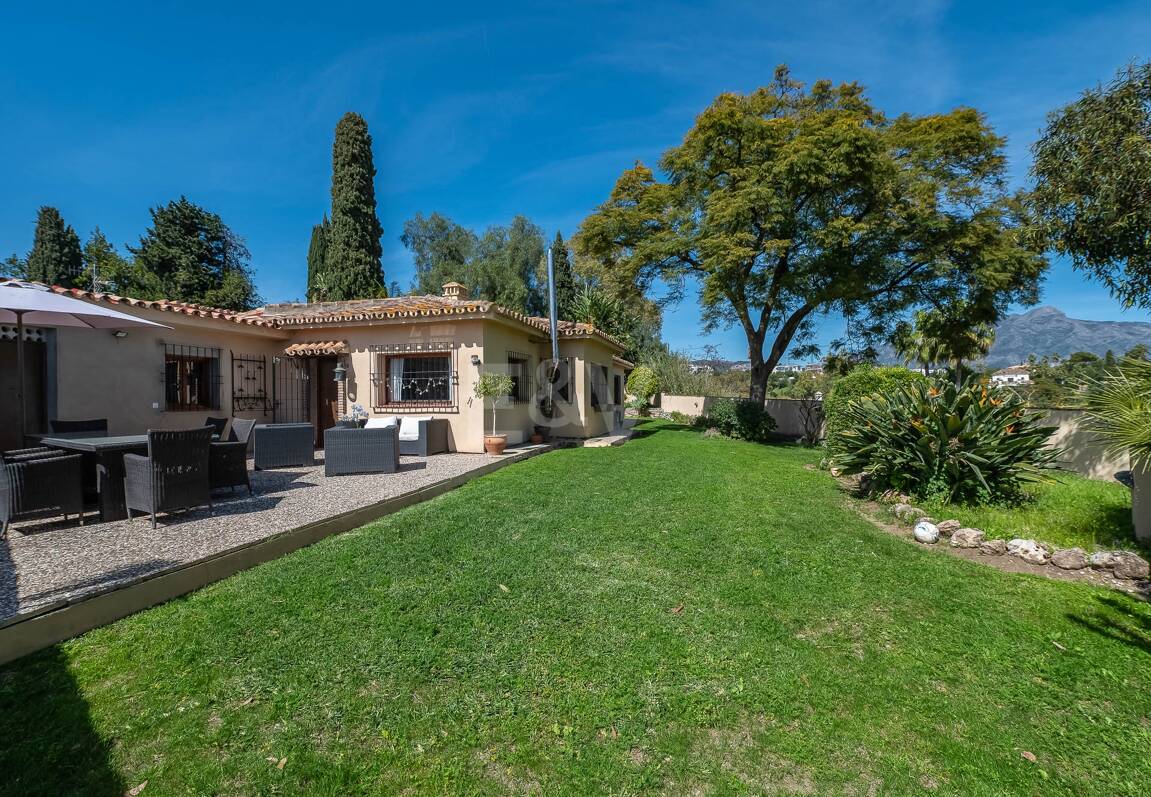 Charming Single-Story Villa close to La Quinta, Benahavis