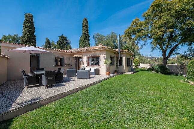 Charming Single-Story Villa close to La Quinta, Benahavis