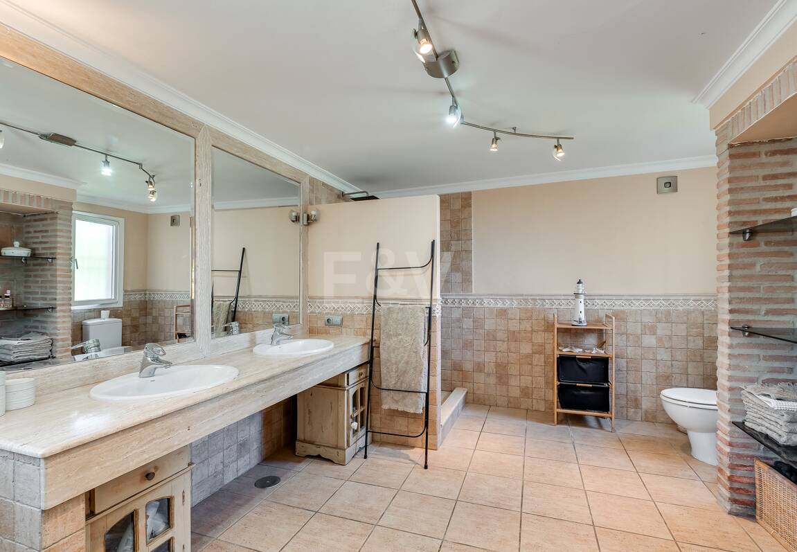 Charming Single-Story Villa close to La Quinta, Benahavis