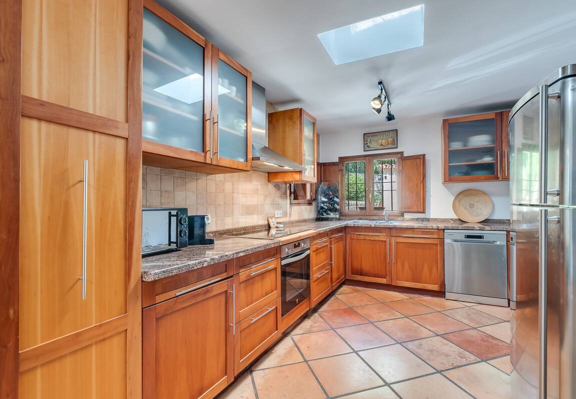 Charming Single-Story Villa close to La Quinta, Benahavis