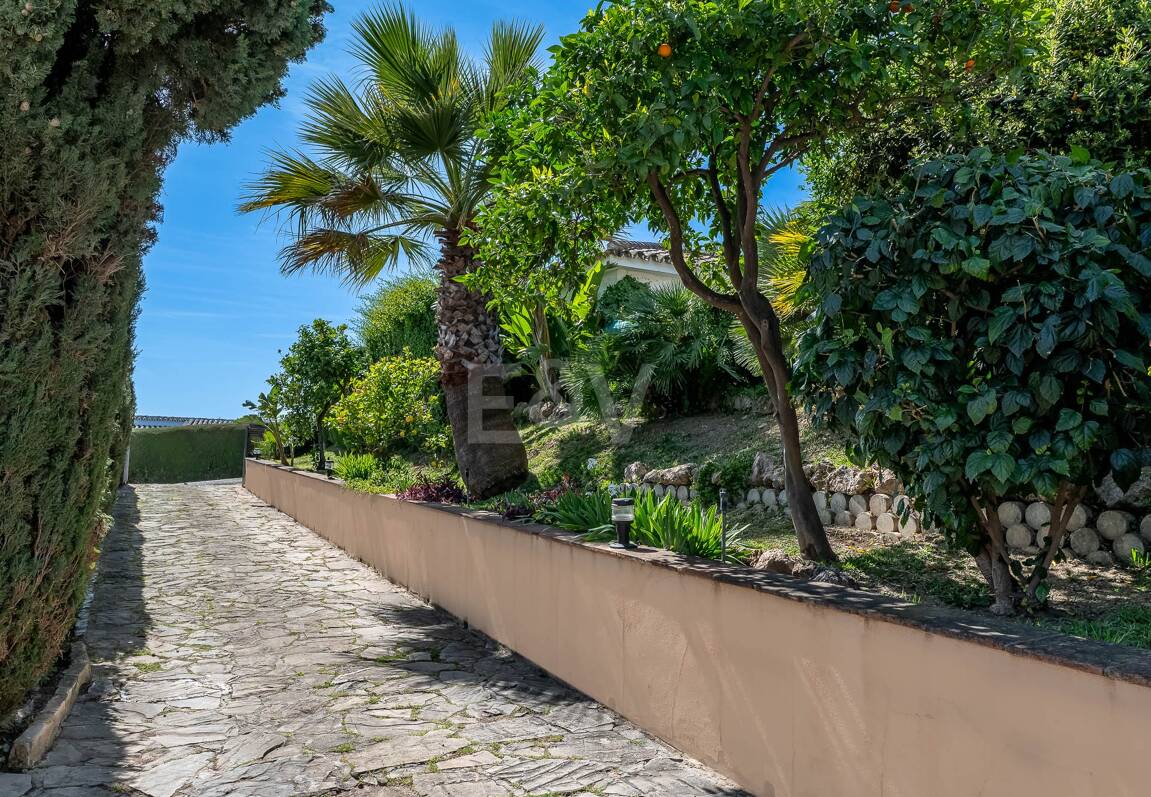 Charming Single-Story Villa close to La Quinta, Benahavis