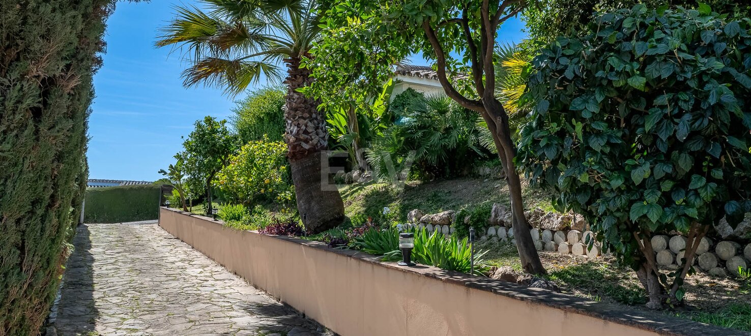 Charming Single-Story Villa close to La Quinta, Benahavis