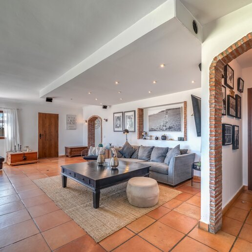 Charming Single-Story Villa close to La Quinta, Benahavis
