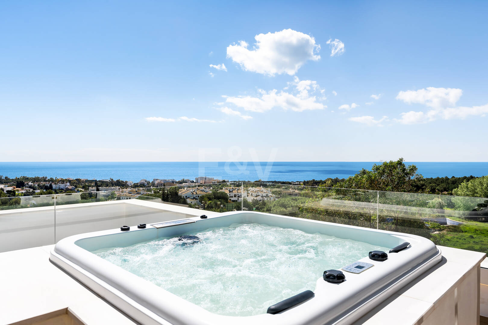 Fantastiskt modernt stilhus i Sierra Blanca