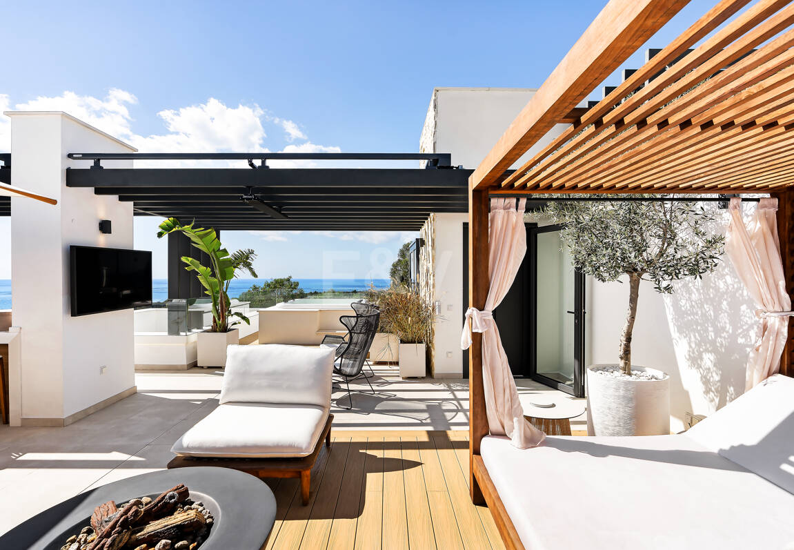 Fantastiskt modernt stilhus i Sierra Blanca