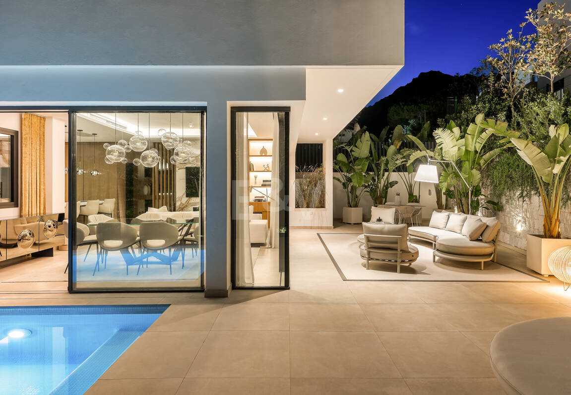 Fantastiskt modernt stilhus i Sierra Blanca