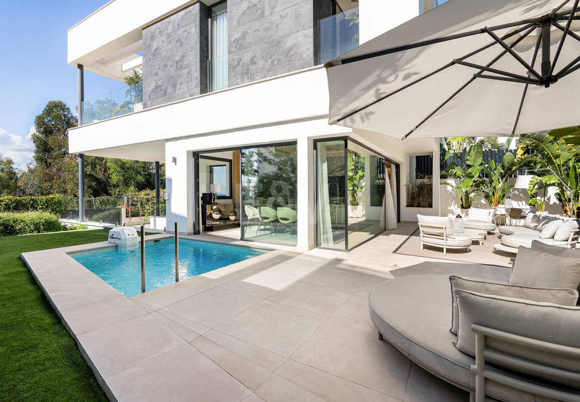 Fantastiskt modernt stilhus i Sierra Blanca