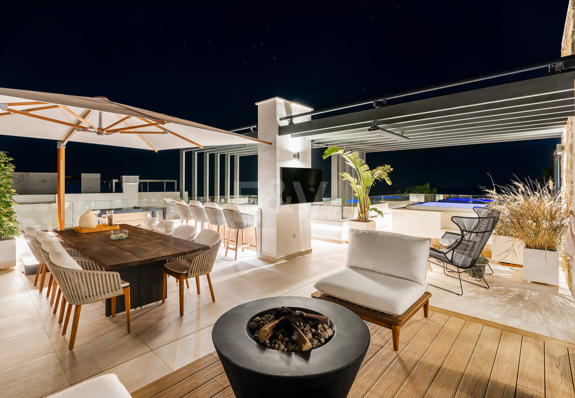 Fantastiskt modernt stilhus i Sierra Blanca