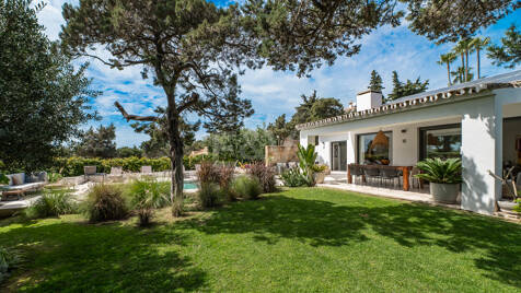 Modern Villa with Andalusian Style by the Beach in Marbesa – A Private Oasis
