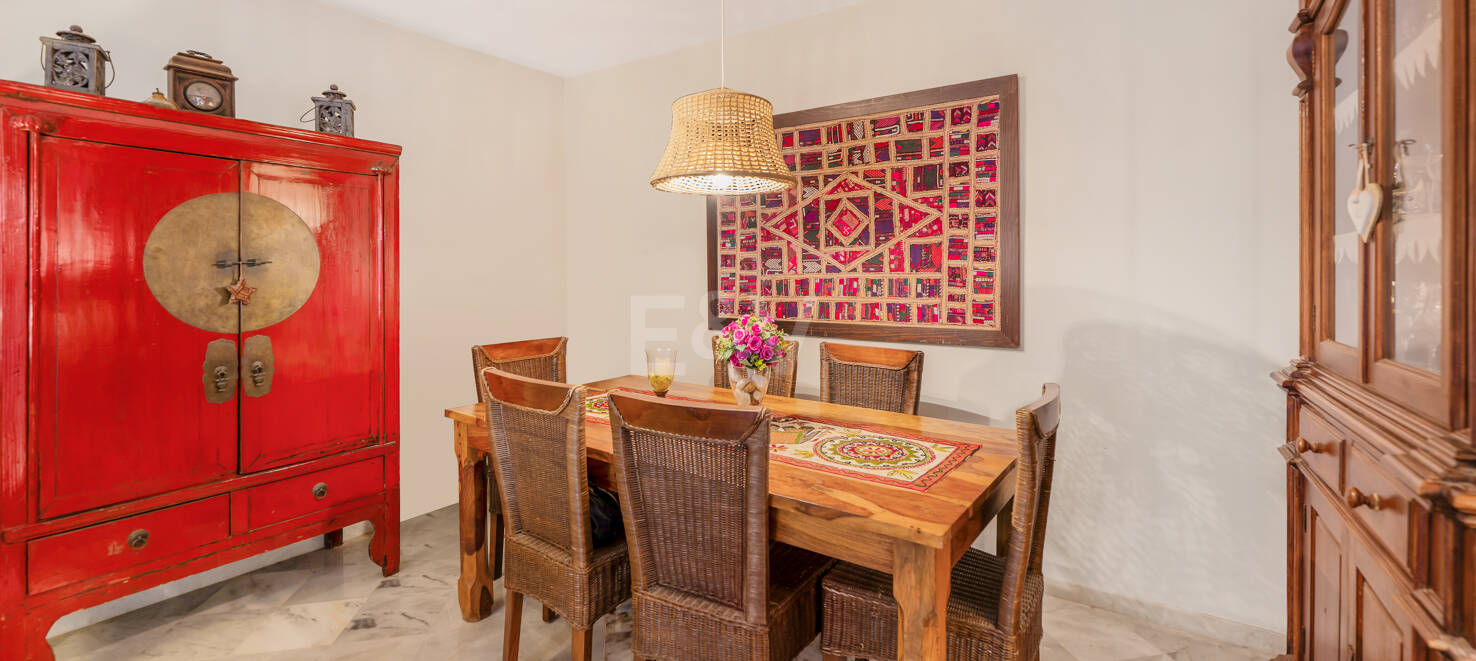 Eckhaus mit Meerblick in einer exklusiven Wohnanlage