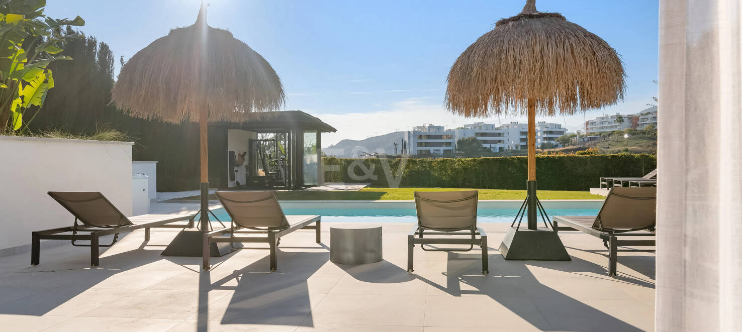 Lyxvilla i Puerto del Capitán, Los Arqueros med utsikt över bergen