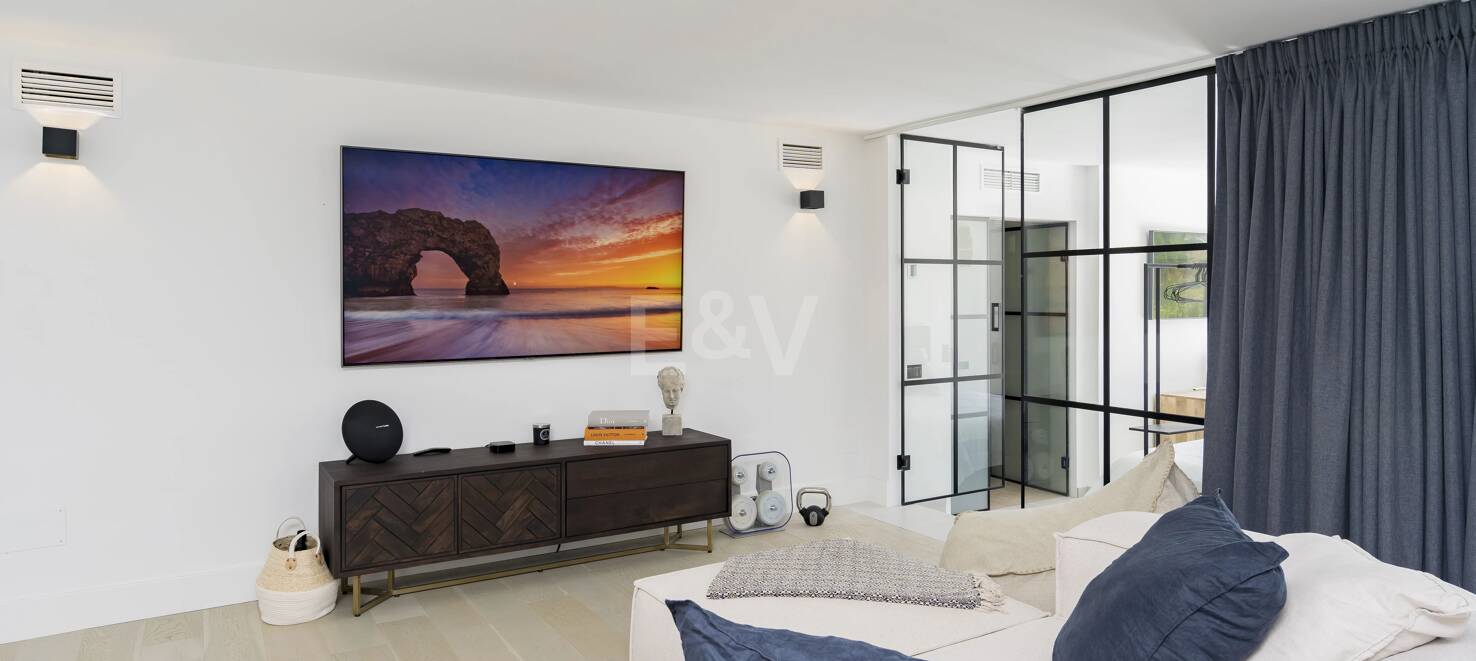 Lyxvilla i Puerto del Capitán, Los Arqueros med utsikt över bergen