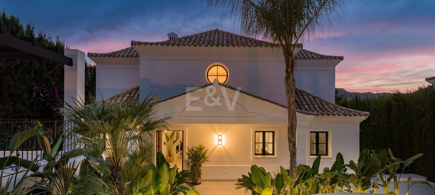 Lyxvilla i Puerto del Capitán, Los Arqueros med utsikt över bergen