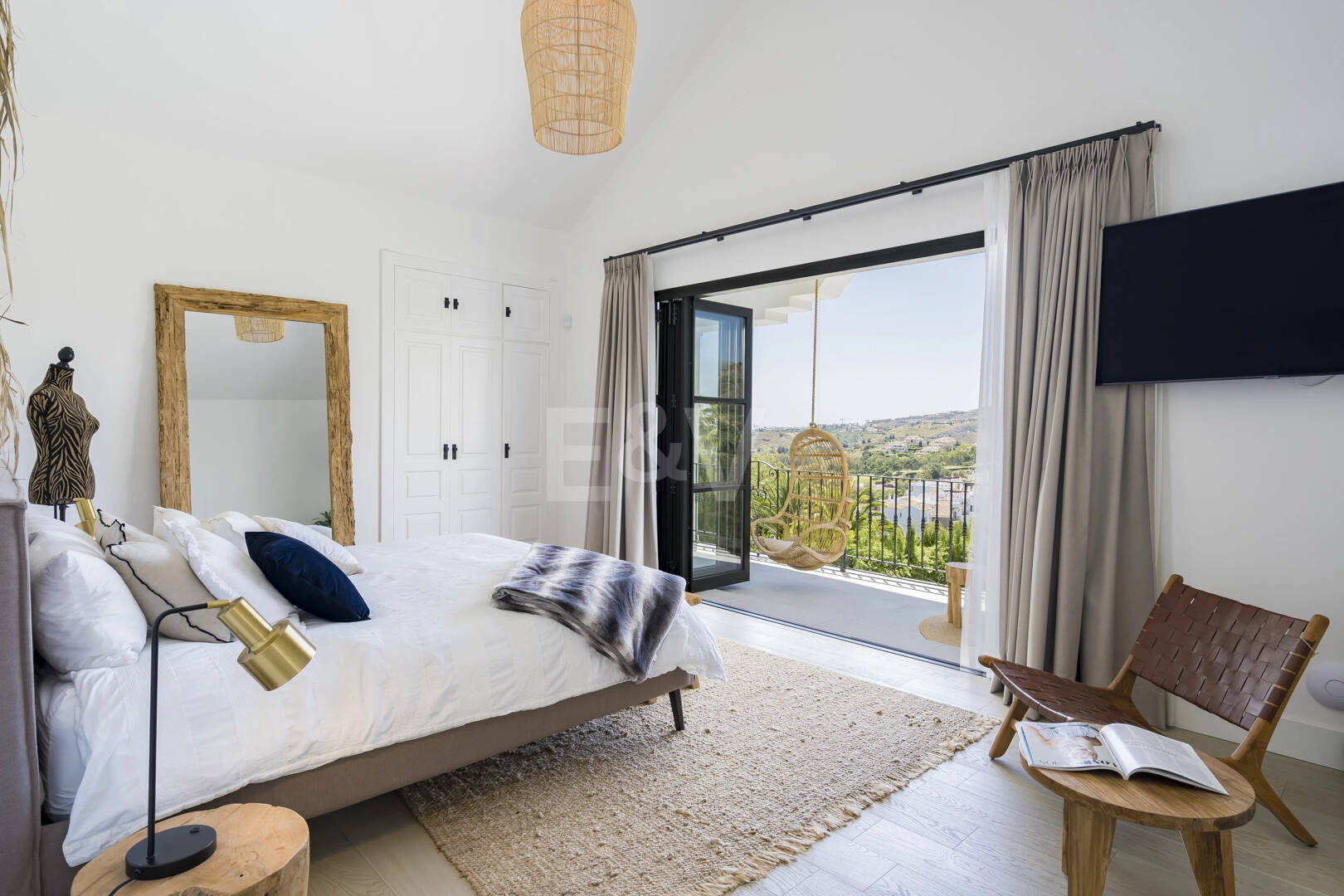 Luxuriöse Villa in Puerto del Capitán, Los Arqueros mit Bergblick