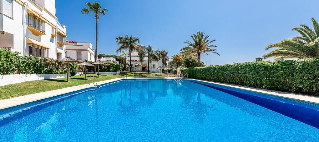 Fantastiskt hem vid stranden på Marbella Golden Mile
