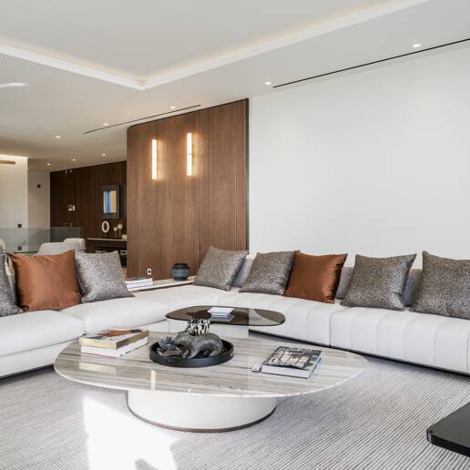 Ett Fendi-Designed Lyxmästerverk på Marbellas exklusiva gyllene mil