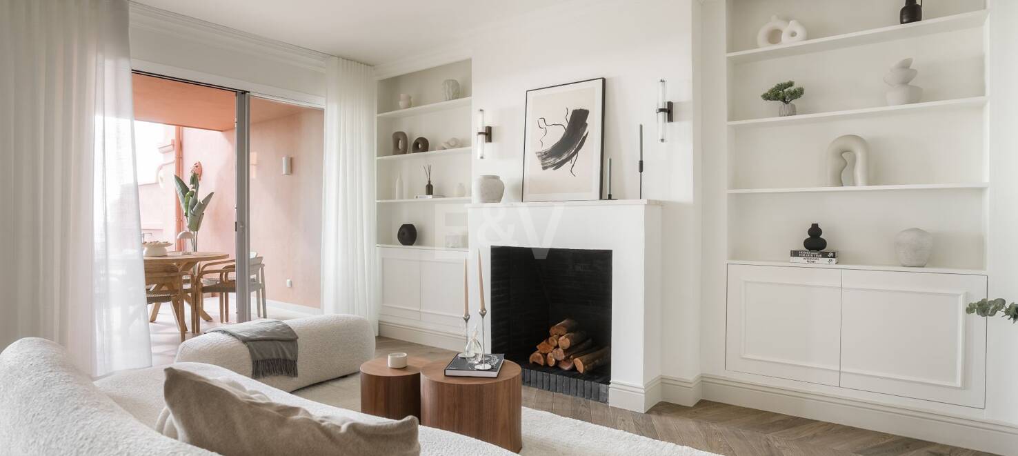 Modern skandinavisk stil 4 sovrum Duplex med havsutsikt