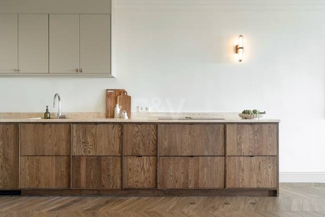 Modern skandinavisk stil 4 sovrum Duplex med havsutsikt