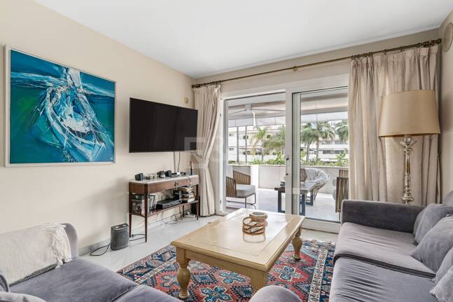 Beachfront Apartment with Stunning Sea Views in Puerto Banus