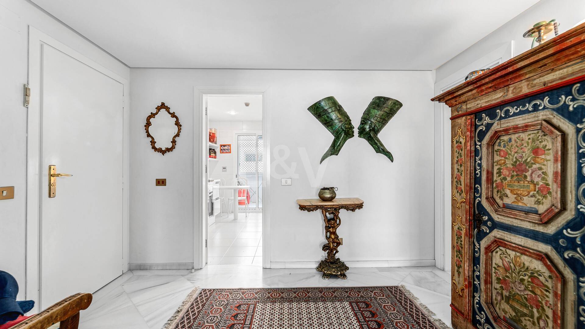 Beachfront Apartment with Stunning Sea Views in Puerto Banus