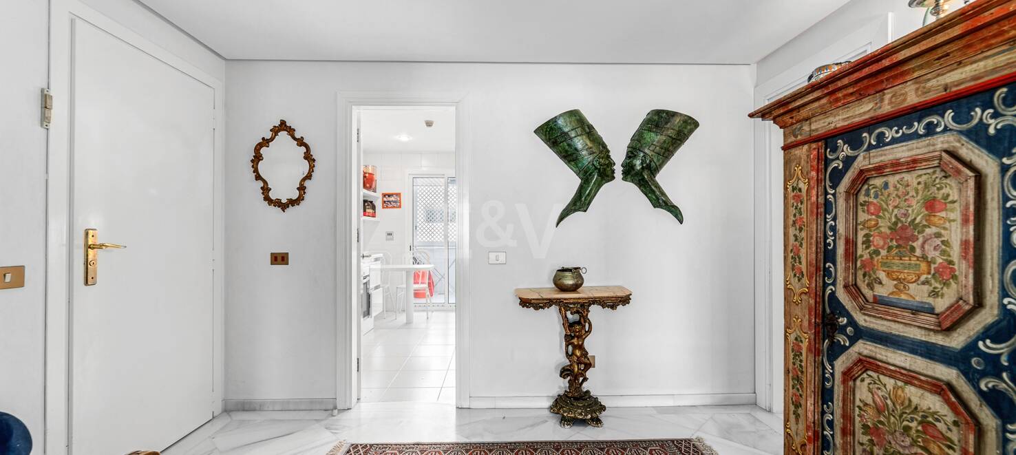 Beachfront Apartment with Stunning Sea Views in Puerto Banus