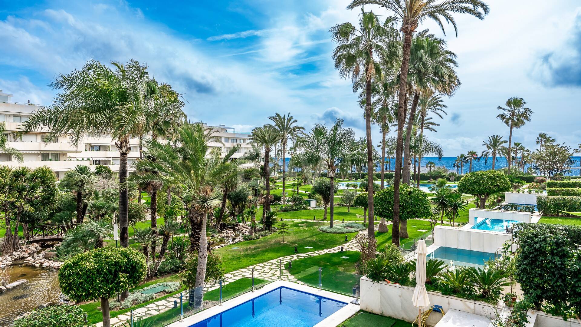 Beachfront Apartment with Stunning Sea Views in Puerto Banus