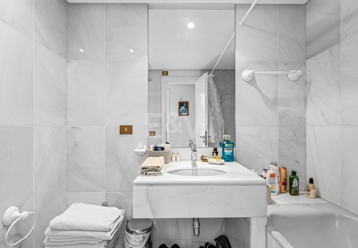 Beachfront Apartment with Stunning Sea Views in Puerto Banus