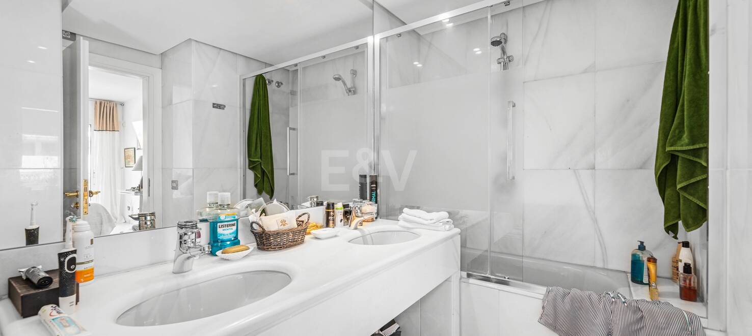 Beachfront Apartment with Stunning Sea Views in Puerto Banus