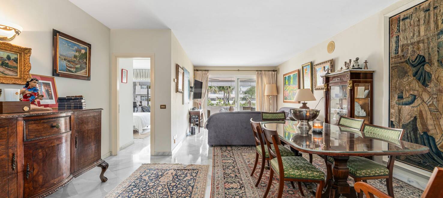 Beachfront Apartment with Stunning Sea Views in Puerto Banus