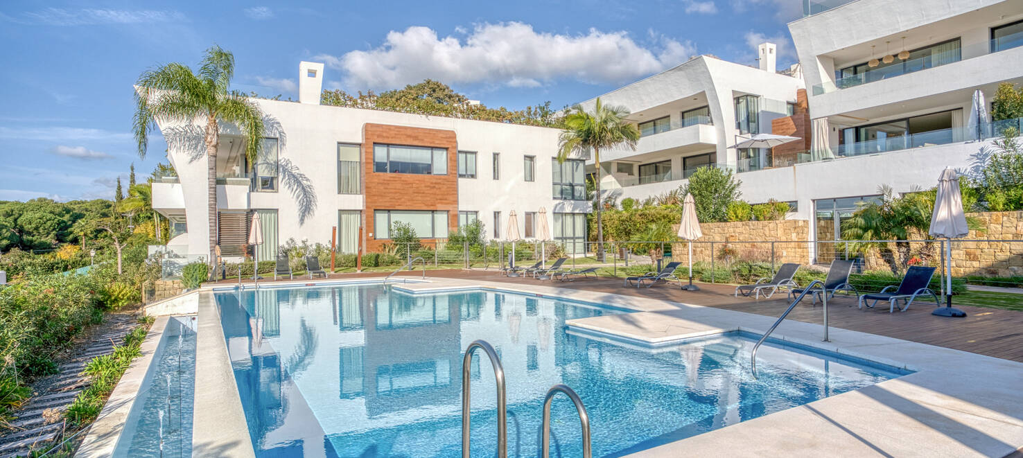 Exquisite Duplex Apartment with Breathtaking Sea Views