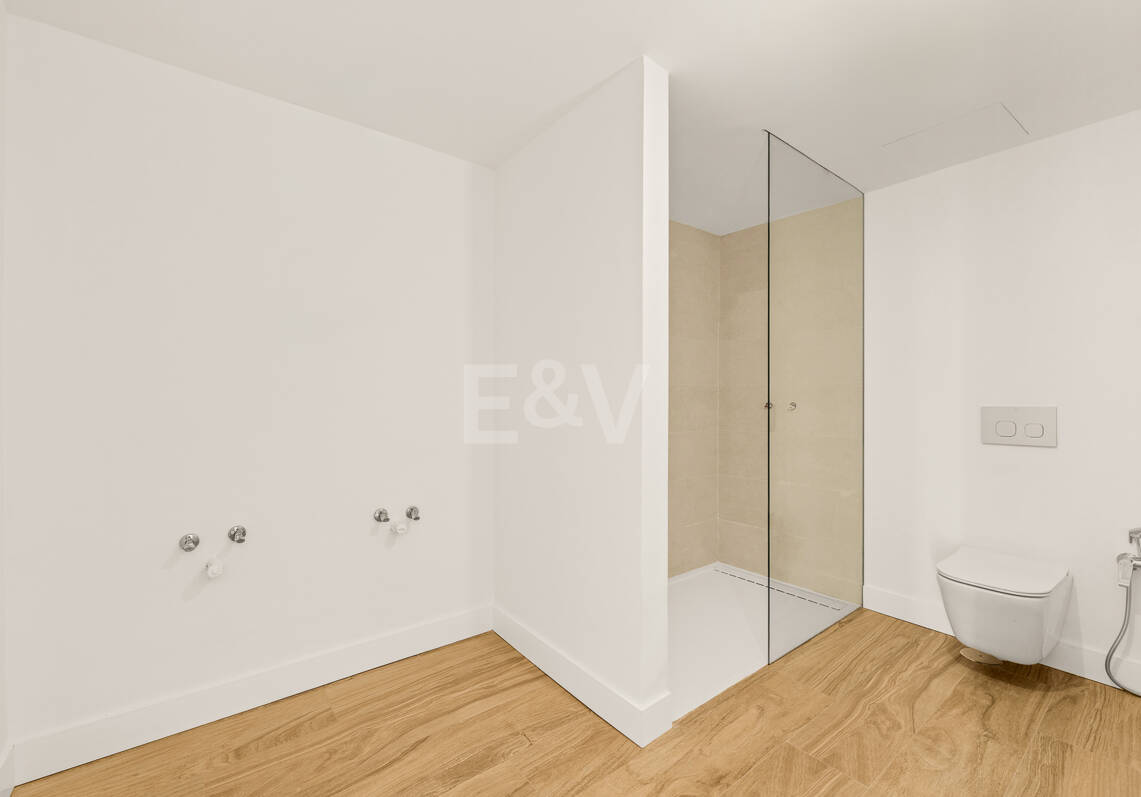 Fullt renoverat Corner Townhouse med havsutsikt i Nagüeles