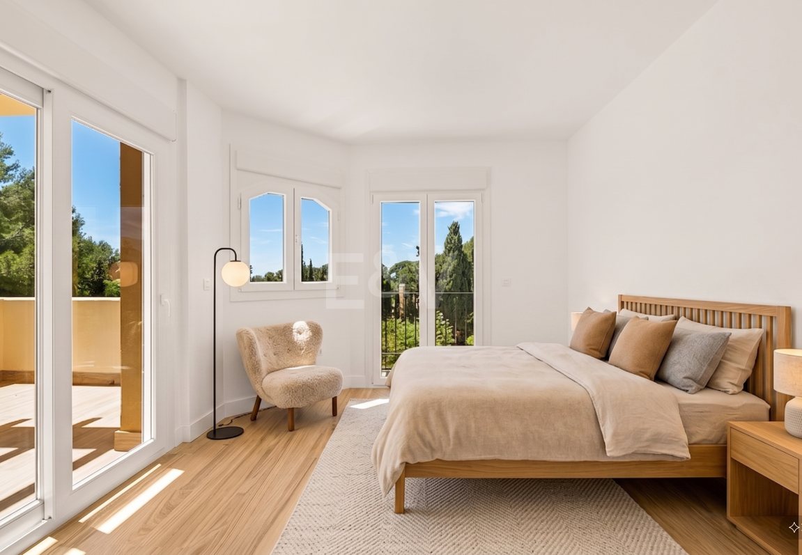 Fullt renoverat Corner Townhouse med havsutsikt i Nagüeles