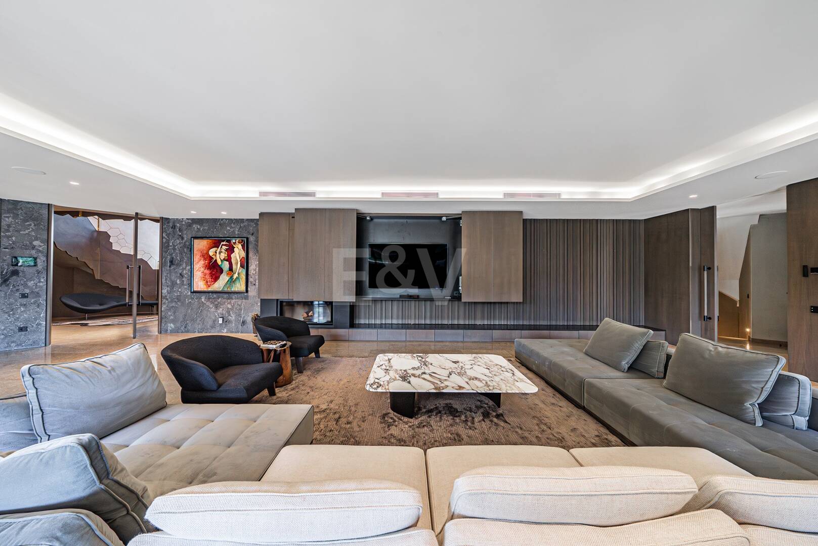 Impresionante Villa a Distancia andando de la Playa en Guadalmina