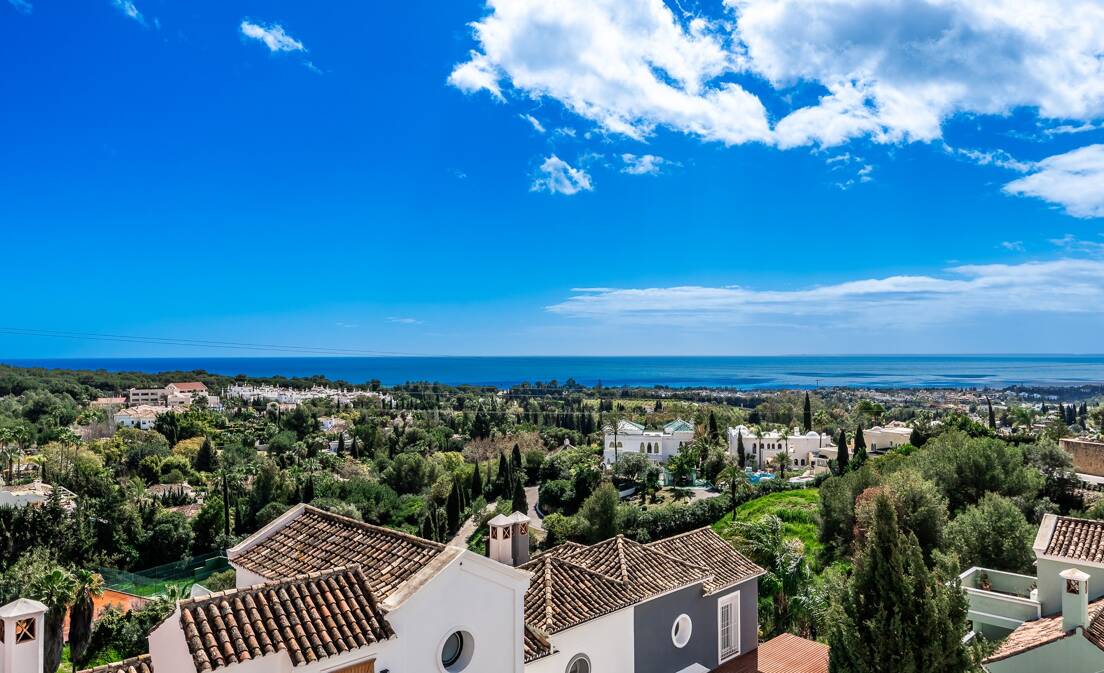 Exquisito adosado con vistas panorámicas en Marbella Hill Club