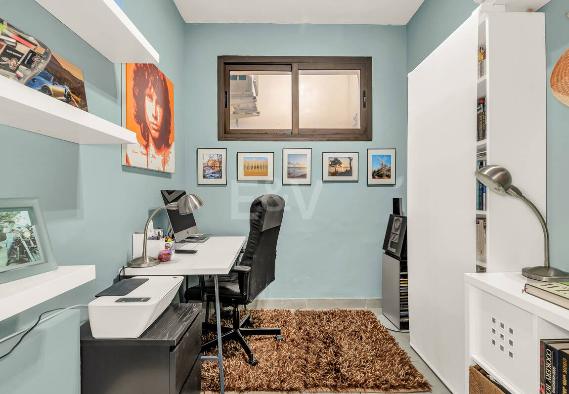 Modern Townhouse med Mountain Views & Luxury Amenities