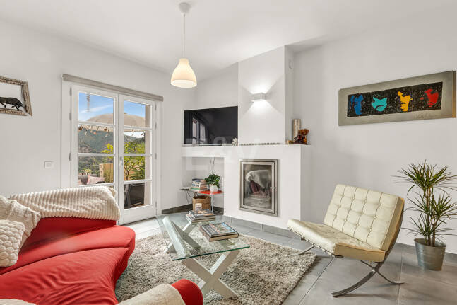 Modern Townhouse med Mountain Views & Luxury Amenities