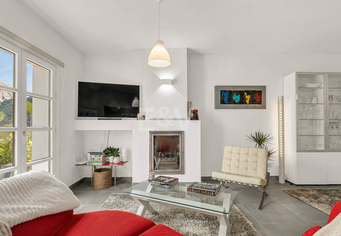 Modern Townhouse med Mountain Views & Luxury Amenities