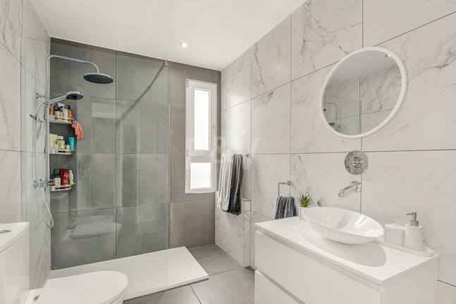 Modern Townhouse med Mountain Views & Luxury Amenities