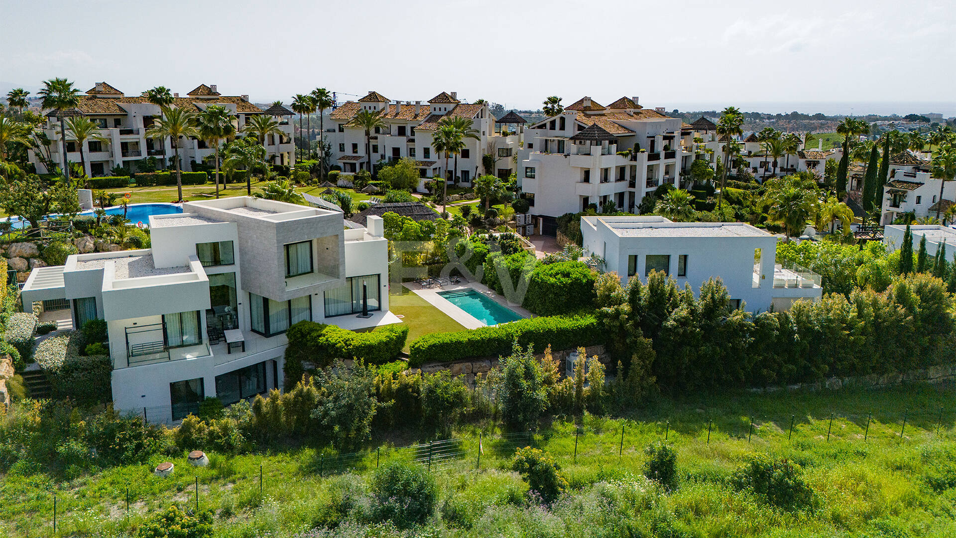 Wyjątkowa fabuła w rozwoju marki Gated Lamborghini- Branded z widokiem na oddychanie