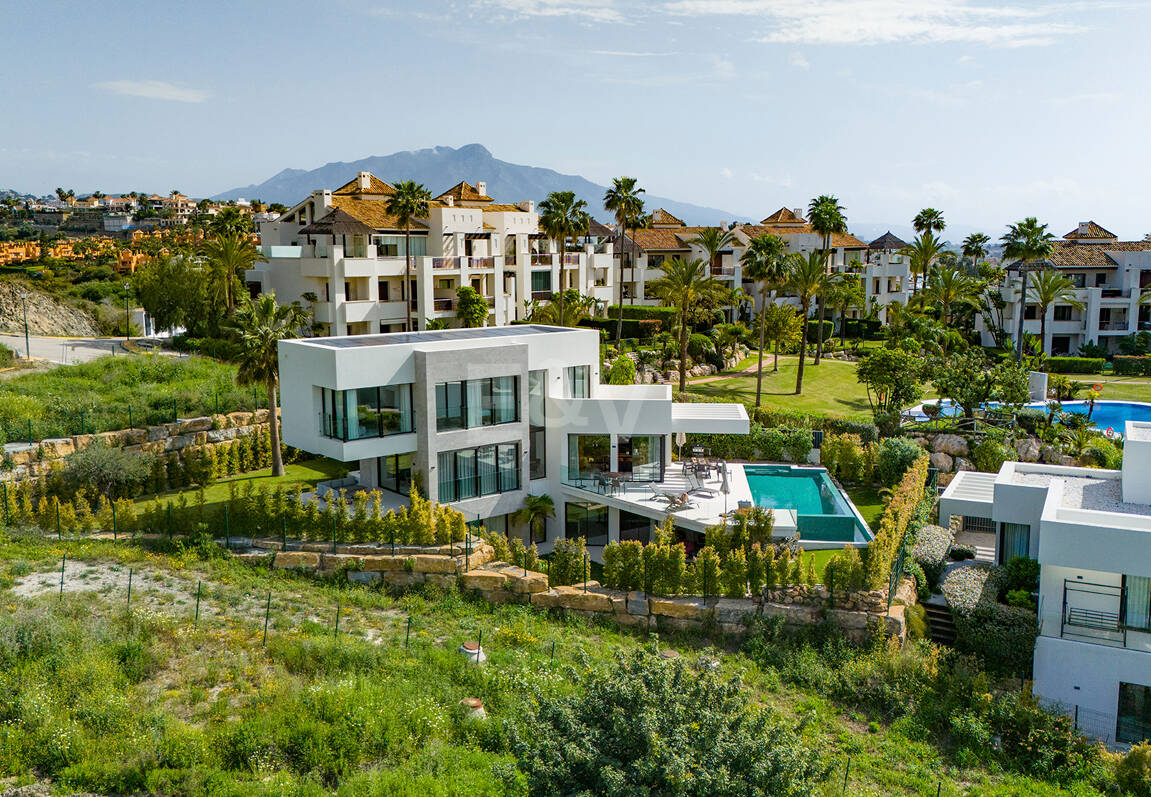 Wyjątkowa fabuła w rozwoju marki Gated Lamborghini- Branded z widokiem na oddychanie