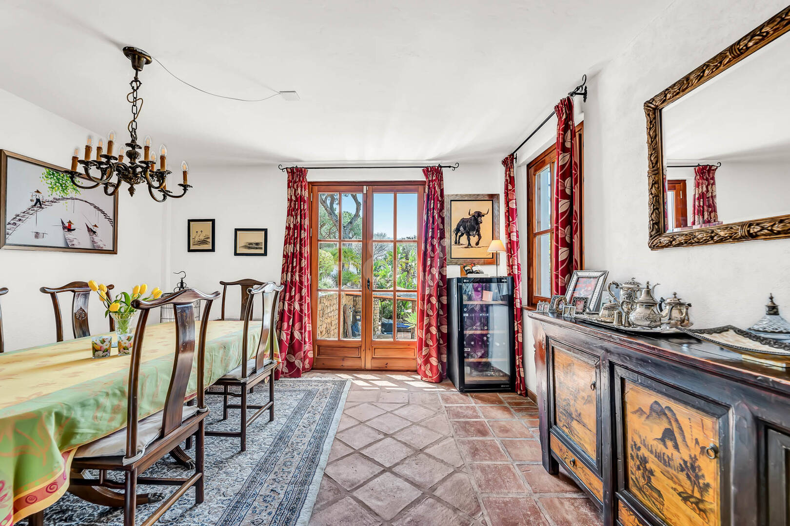 Casa Familiar Tradicional Andaluza en Elviria con vistas al mar