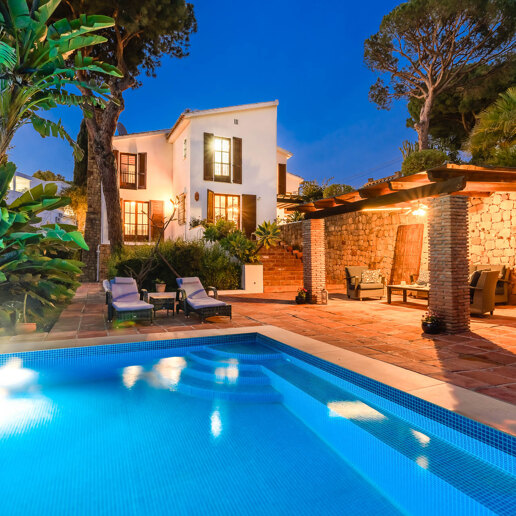 Elviria Traditional Andalucian Family Home with sea views