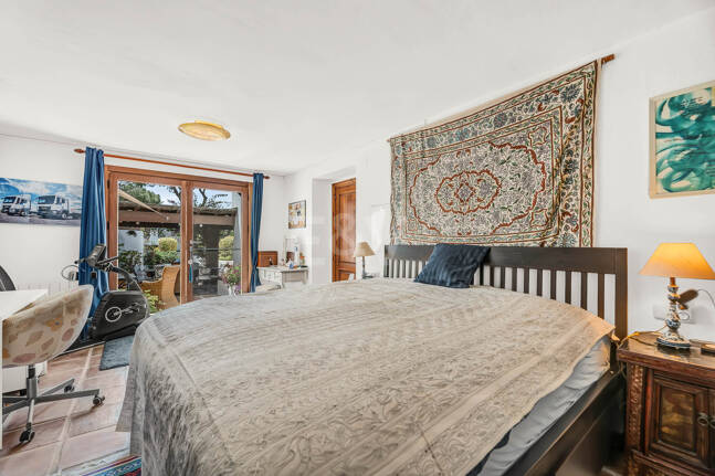 Elviria Traditional Andalucian Family Home with sea views